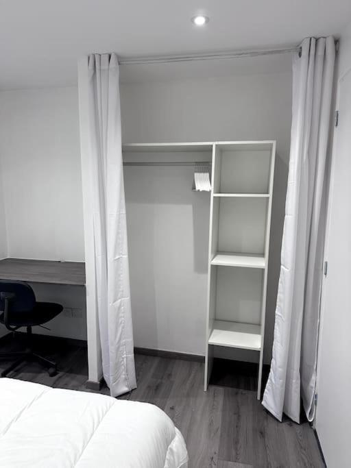 Appartement T4 En Hyper-Centre Bourgoin-Jallieu Exterior foto